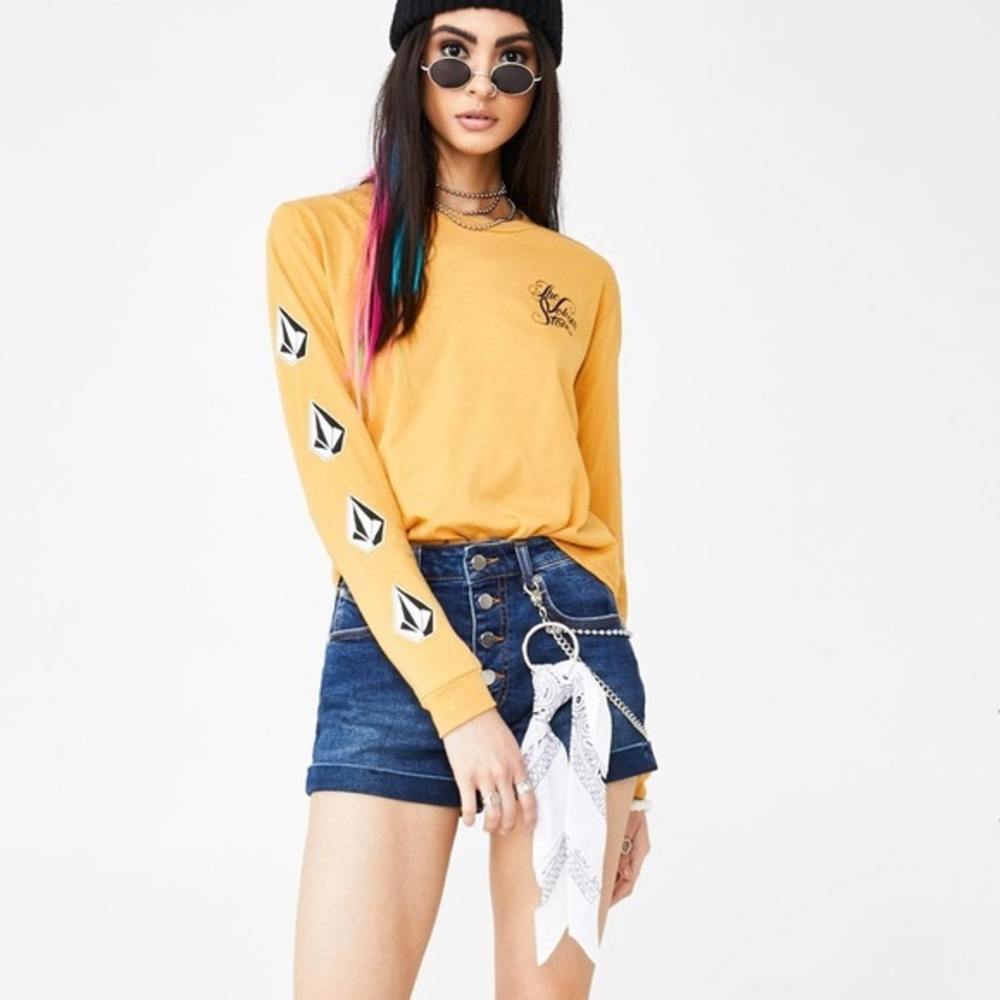 NWT Volcom The Stones Dijon Mustard Cropped Long Sleeve Tee XS